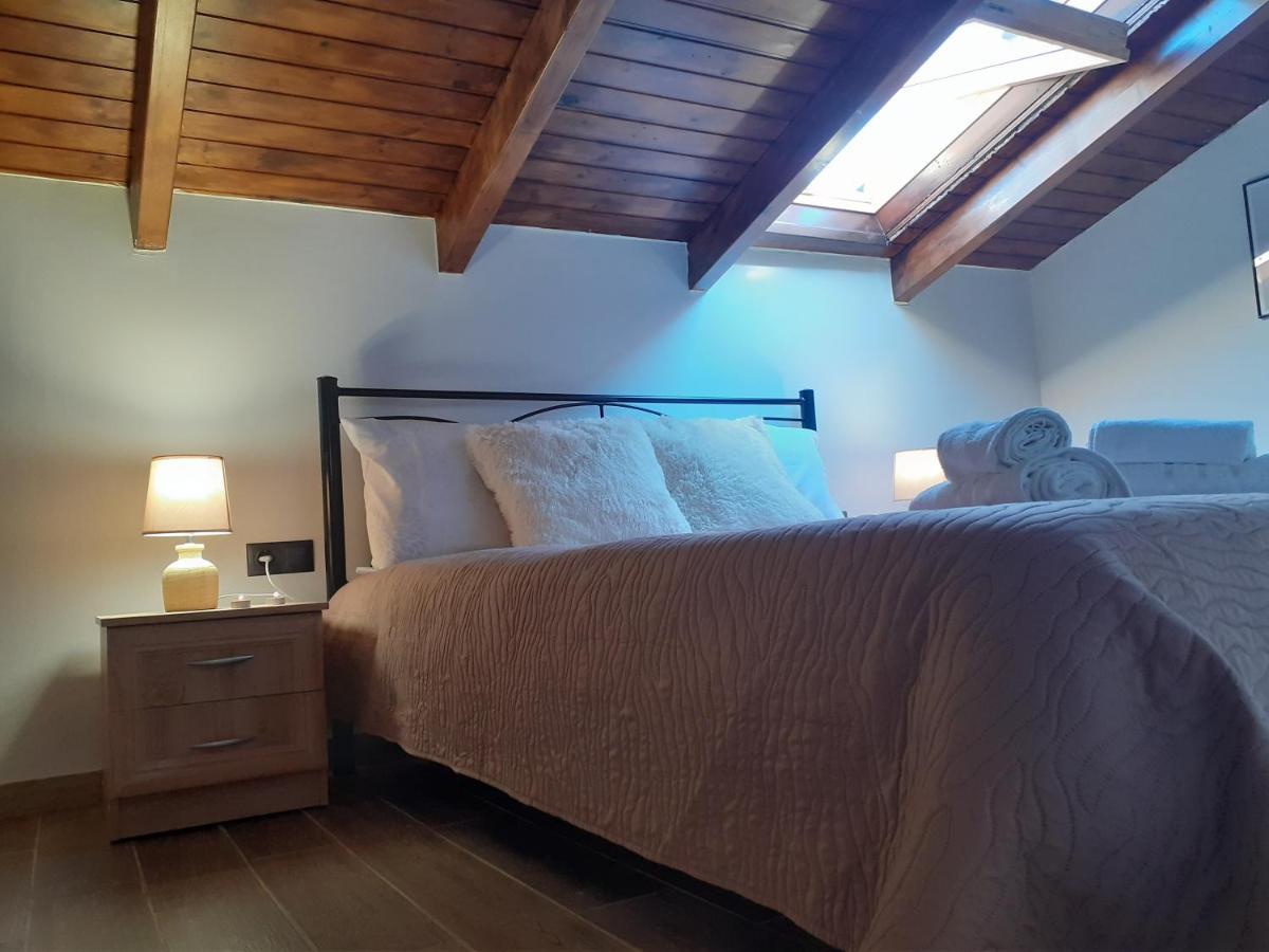 The View Attic Apartment Ioannina Exterior foto