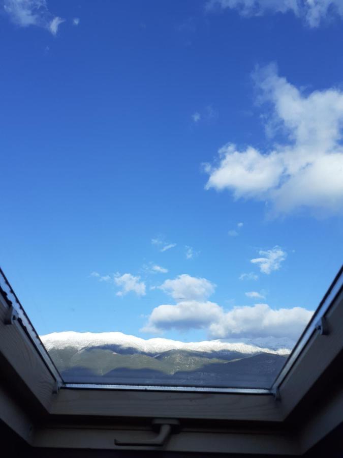 The View Attic Apartment Ioannina Exterior foto